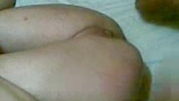 Barmfagre kvinne med hull i brystvortene ble spikret